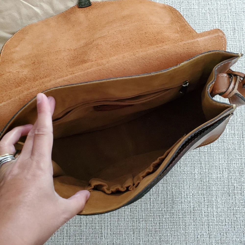 Patricia Nash Leather Saddle Bag - Picture 11 of 14